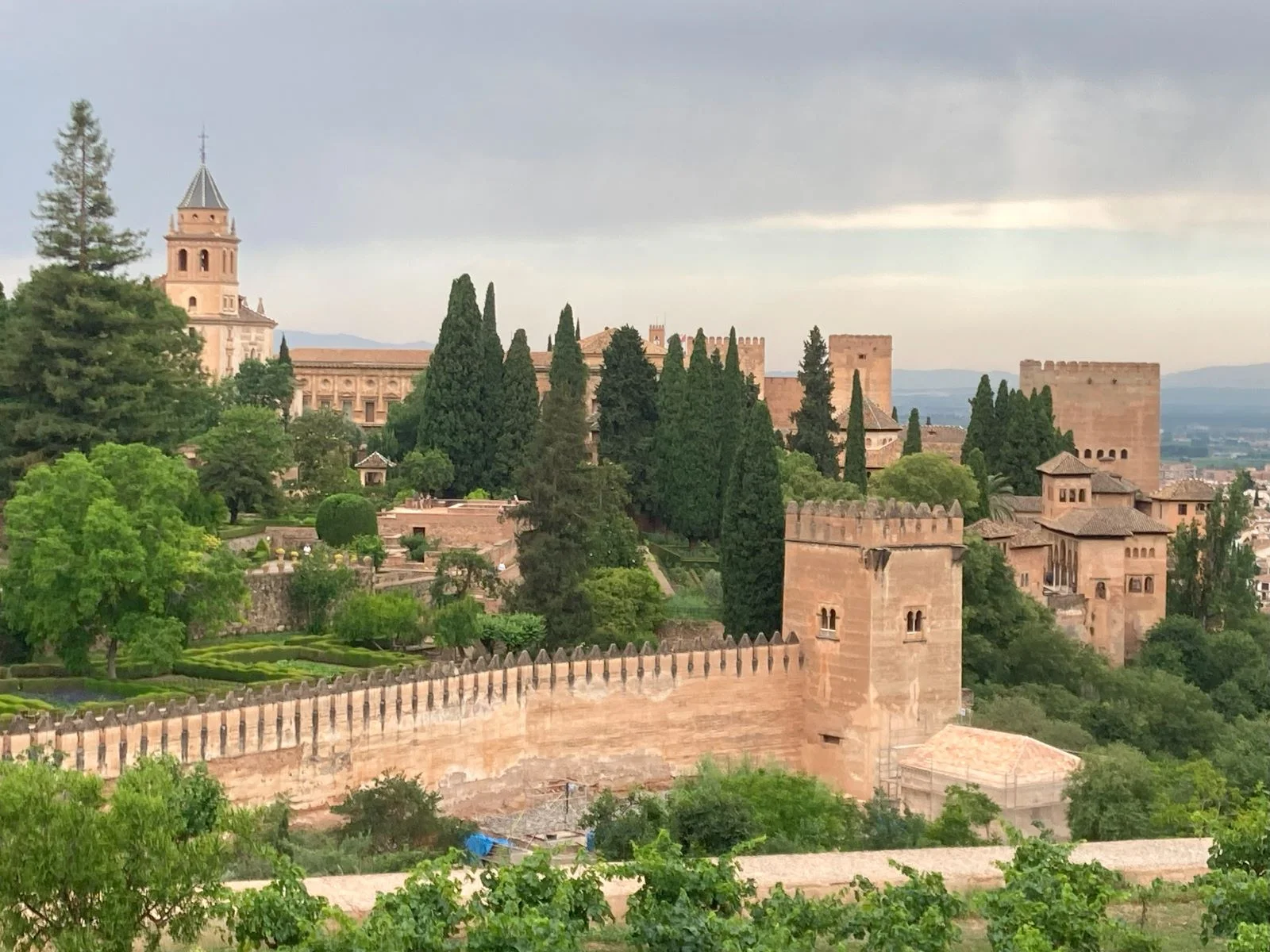 Granada Alhambra pohled z Generalife