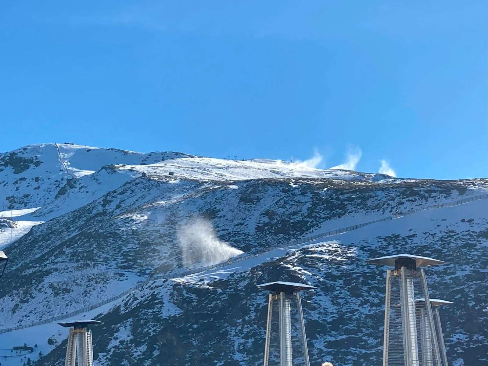 Sníh na Sierra Nevada