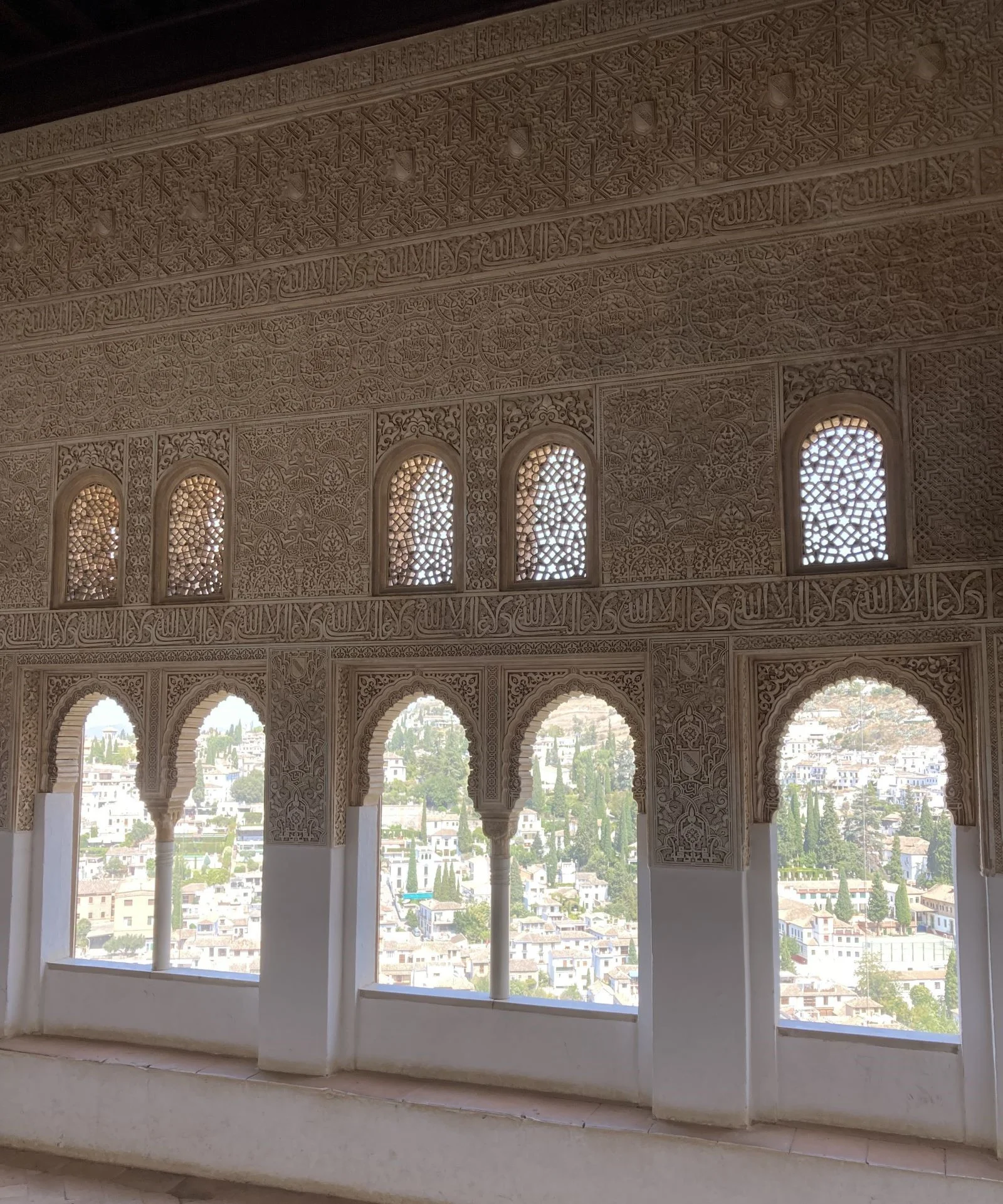 nasir-palace-alhambra-wall